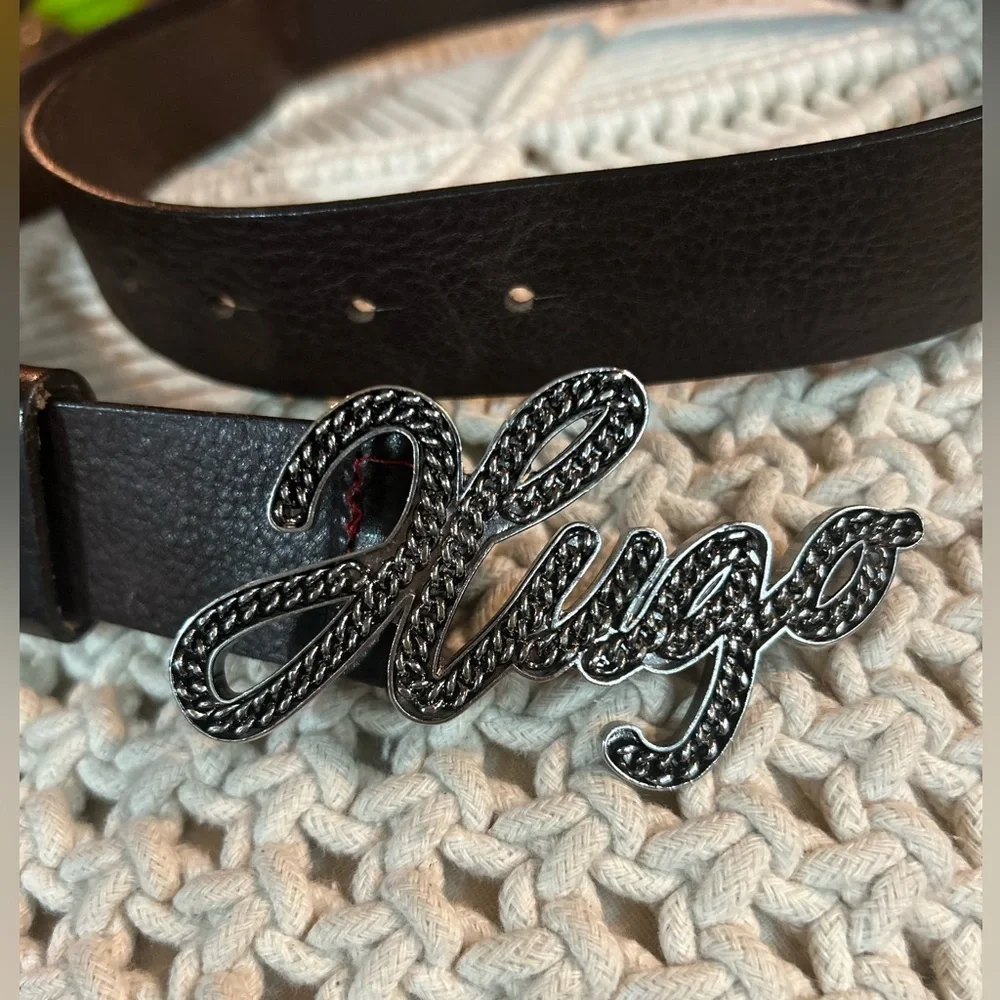 Hugo Boss leather belt - Picture 2 of 11